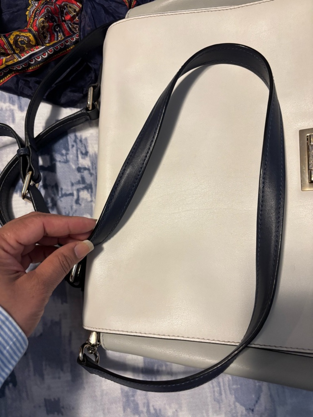 Kate Spade Large Laurel Magnolia Trapeze Satchel - Picture 8 of 16